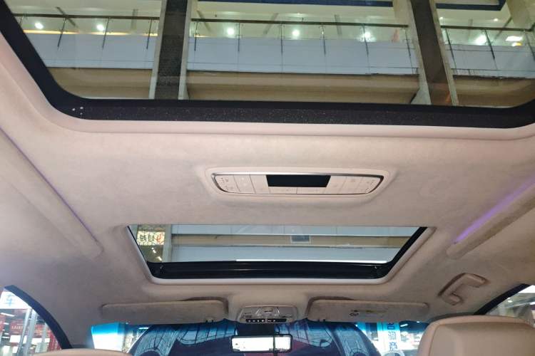 Used Buick GL8 2020 Avenir Avia Six-Seat Deluxe Edition
