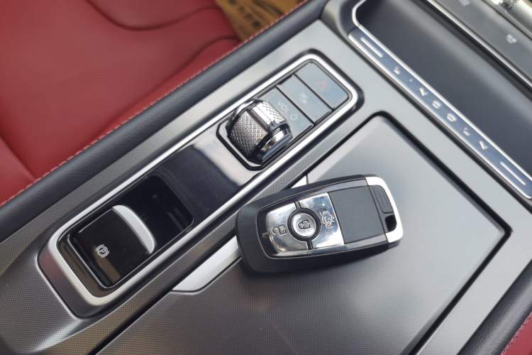 Used Lincoln Z 2022 Facelift iEnjoy Luxury Edition
