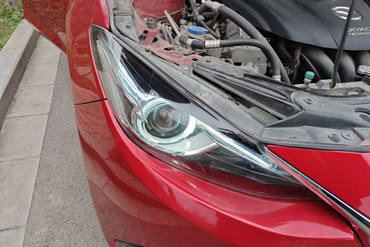 Used Mazda Mazda 3 Axela 2014 Sedan 1.5L Automatic Comfort Model