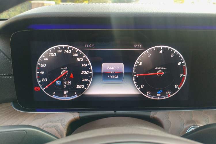 Used Mercedes-Benz E-Class 2016 E 300 L Stylish Model
