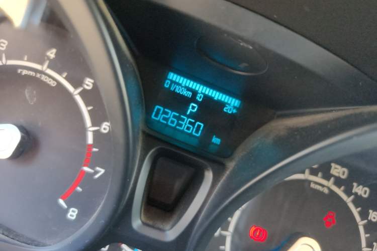 Used Ford EcoSport 2013 1.5L Automatic Fashion Model
