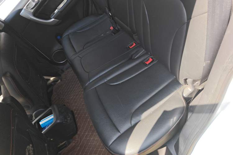 Used Haval H6 2016 Upgraded Model 1.5T Manual Two-Wheel Drive Elite Version