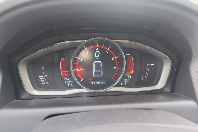 Used Volvo XC60 2015 T6 AWD Smart Version