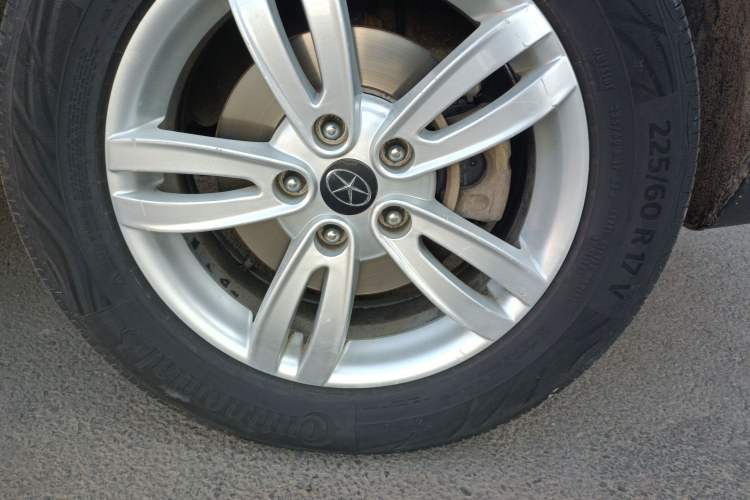 Used JAC Refine S5 2015 1.5T Manual Luxury Sport Edition
