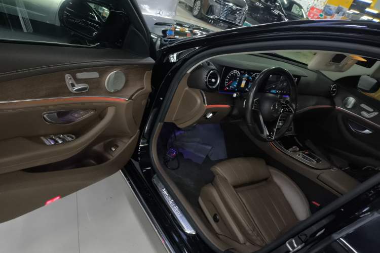 Used Mercedes-Benz E-Class 2022 Second Facelift E 300 L Luxury Edition