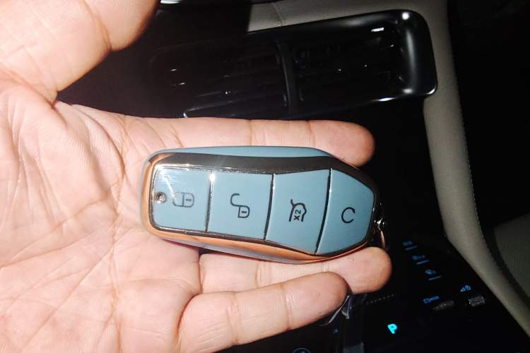 Used BYD Song PLUS New Energy 2025 DM-i 112KM Prestige Model