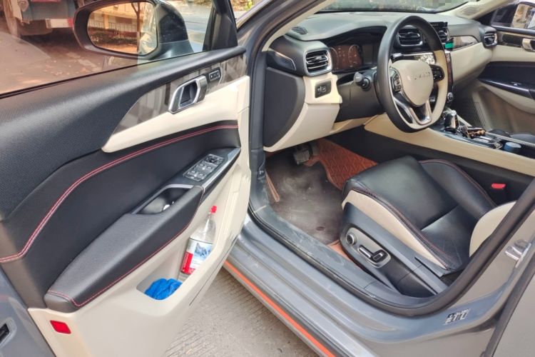 Used Lynk & Co 02 2019 1.5T DCT Two-Wheel Drive Shine Pro Edition China VI Standard
