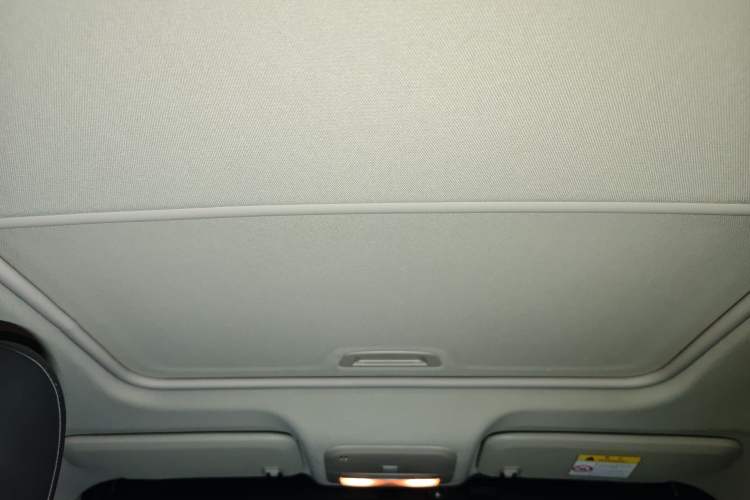 Used Chevrolet Monza 2022 320 Automatic Enjoyment Sunroof Version Headliner