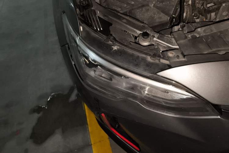 Used Chevrolet Orlando 2019 Redline 530T Automatic Luxury Edition (5-seat model) – China VI Standard Right Front Headlight