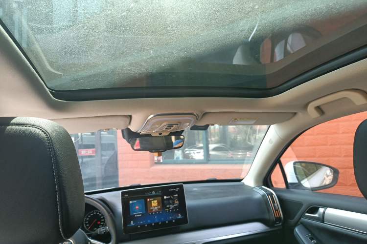 Used BYD Tang 2018 2.0T Automatic Smart Connect Prestige 7-Seater China V Standard Headliner