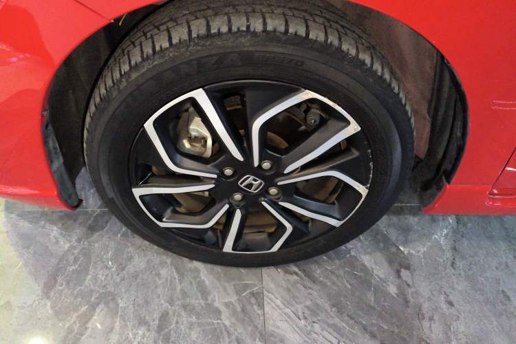 Used Honda LIFE 2021 1.5L CVT SPO-SS Dynamic Edition Left Front Wheel Hub