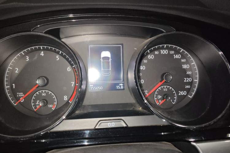 Used Volkswagen Lamando 2017 280TSI DSG Comfort Edition Instrument Cluster