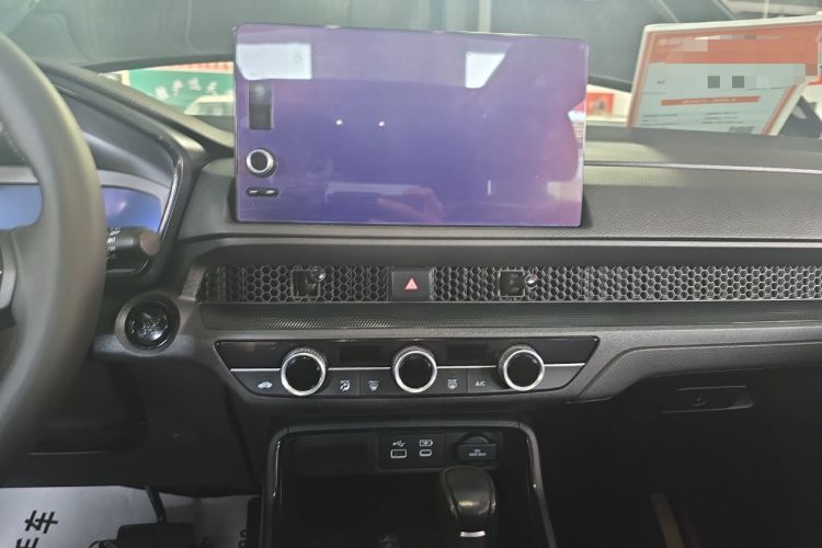 Used Honda Breeze 2023 240TURBO Two-Wheel-Drive Luxury Edition 5 Seats Audio And AC Panel