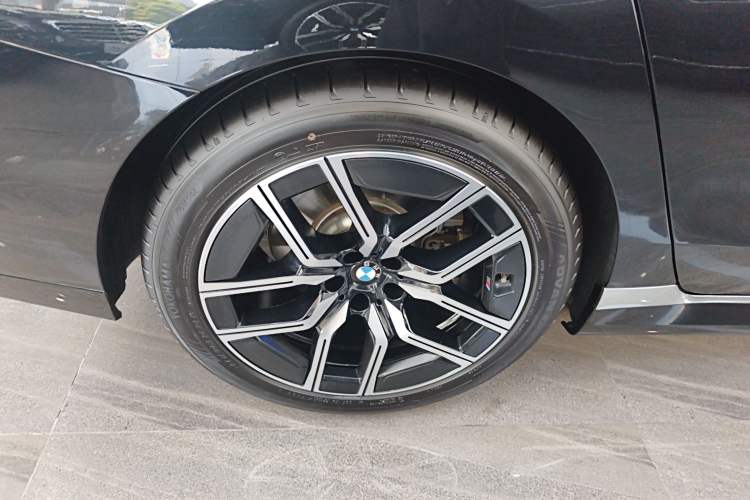 Used BMW 7 Series 2023 735Li M Sport Package