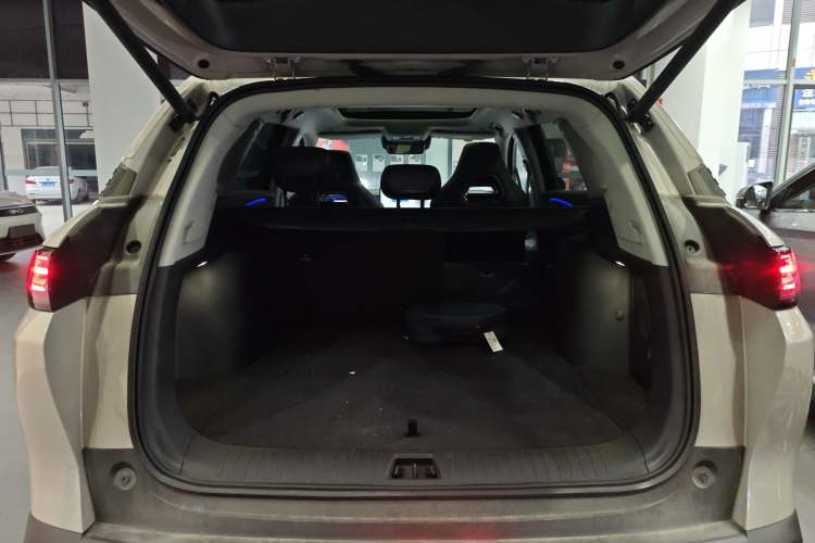 Used BYD Sealion 07 DM-i 2025 150 Flagship+ Edition Trunk