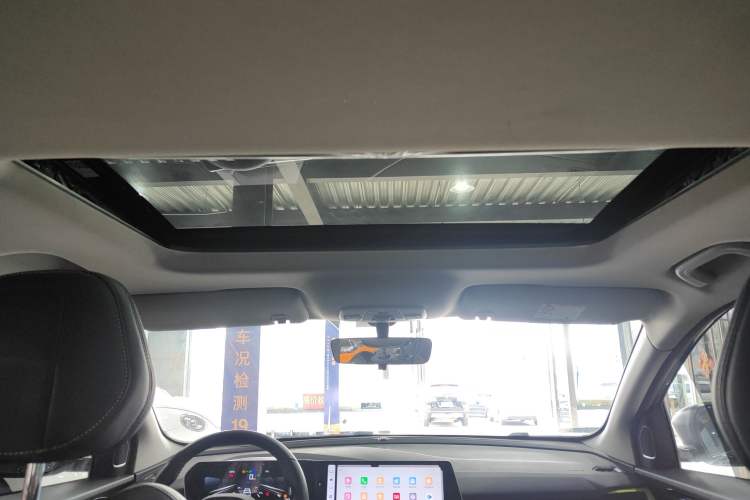 Used Geely Auto Coolray 2022 Bin Yue COOL 1.5TD DCT Hot Engine Edition
