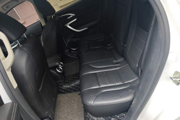 Used Wey VV7 2019 Upgraded Model 2.0T Flagship Version China VI Left Rear Seat