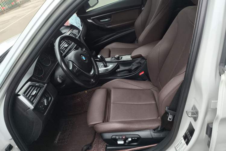 Used BMW 3 Series 2018 320Li Fashion Model
