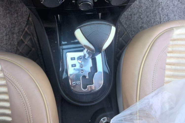 Used Citroen C-Quatre 2016 Classic Sedan 1.6L Automatic Prestige Model Gear Lever