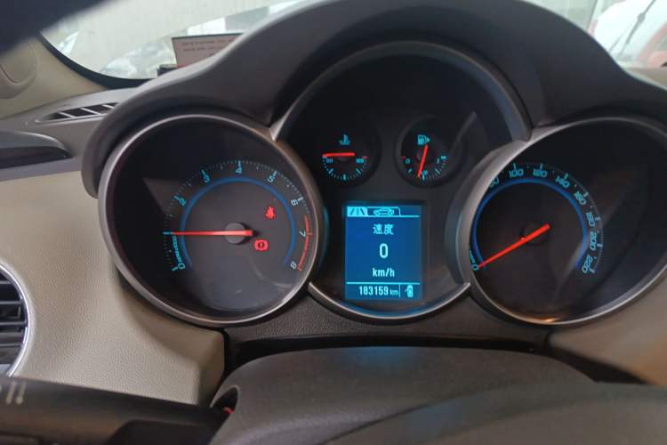 Used Chevrolet Cruze 2015 1.5L Classic SL MT