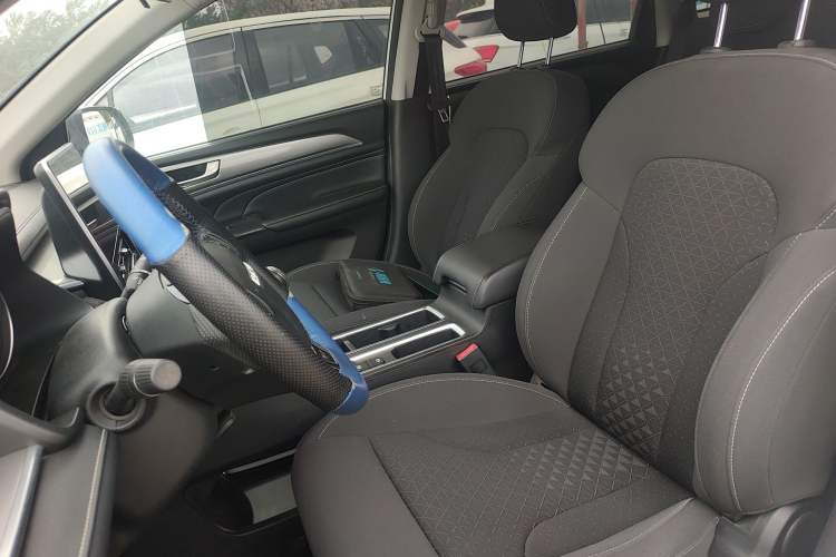 Used Haval M6 2021 PLUS 1.5T Manual Elite Smart Connectivity Model