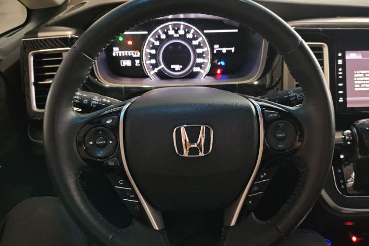 Used Honda Elysion 2016 2.4L Luxury Edition