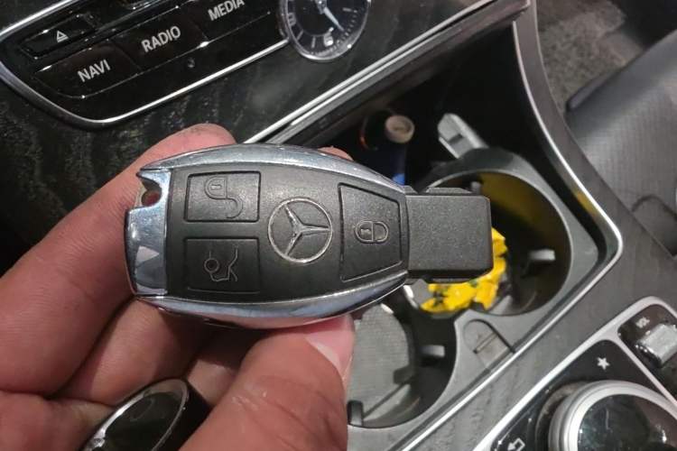 Used Mercedes-Benz C-Class 2017 Facelift C 200 L Sport Edition