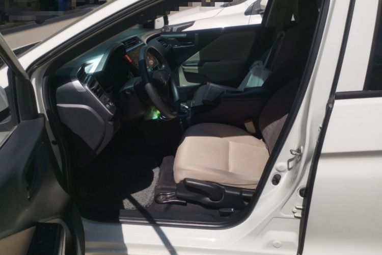 Used Honda City 2017 1.5L CVT Comfort Version Left Front Seat