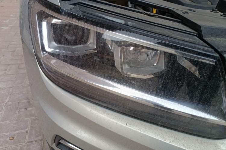 Used Volkswagen Tiguan L 2020 330TSI Automatic Two-Wheel Drive Smart Luxury Edition China VI Standard