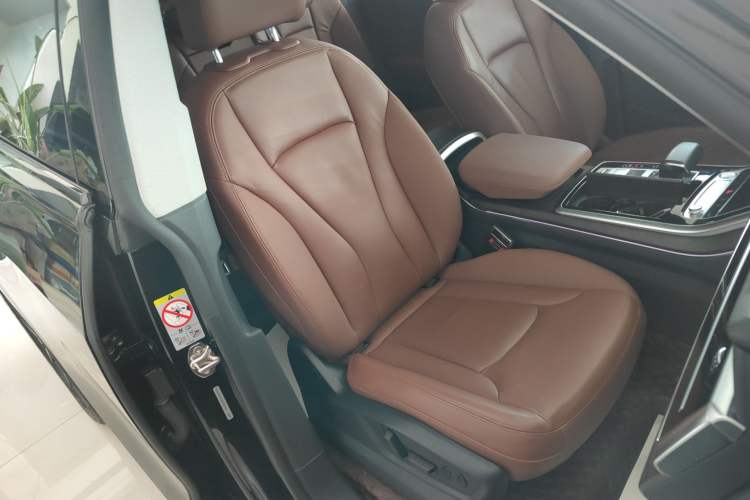 Used Audi Q8 2019 55 TFSI Luxury Dynamic Model