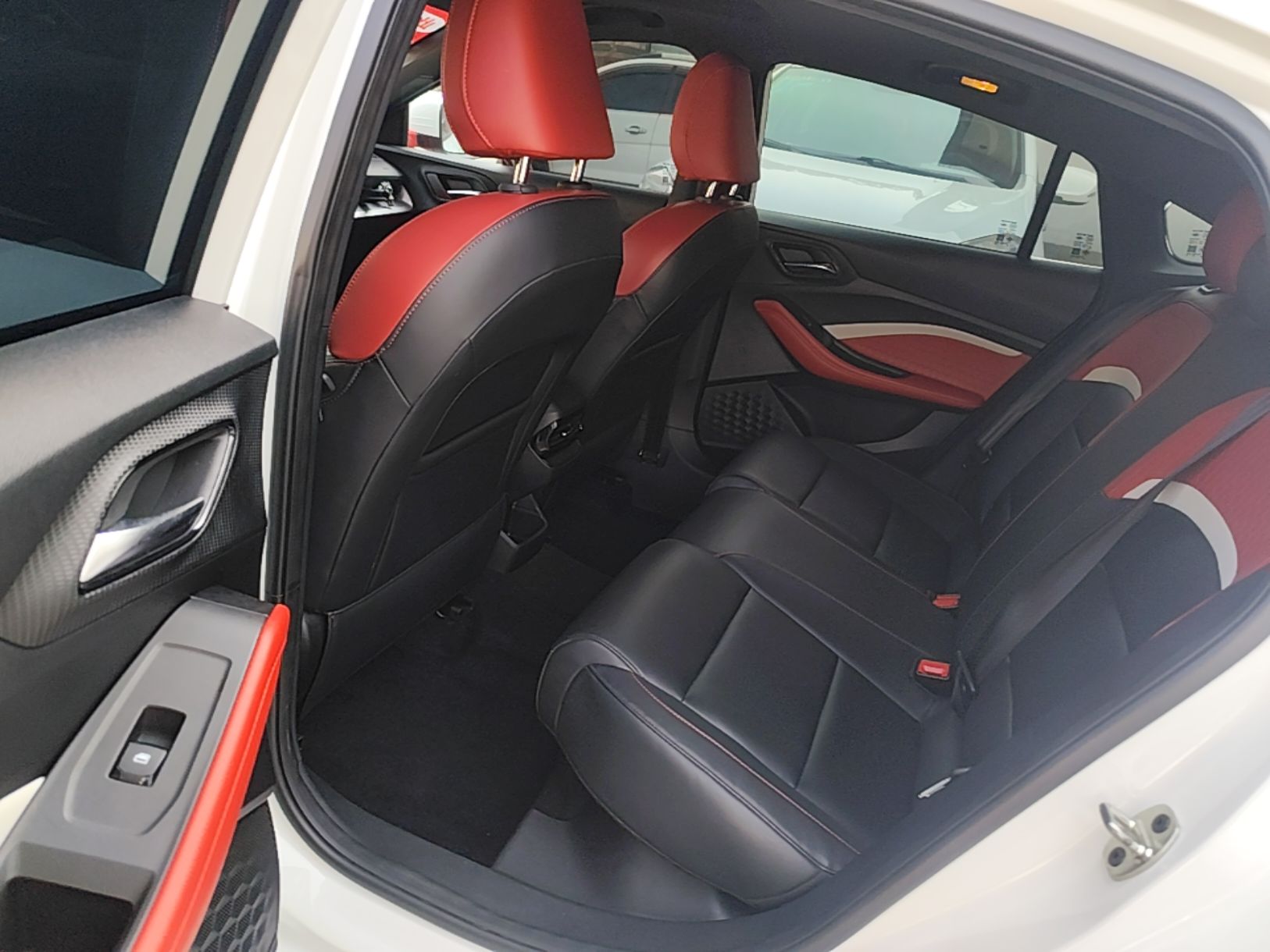 MG 5 2023 180 DVVT CVT Luxury Edition — снимка 20