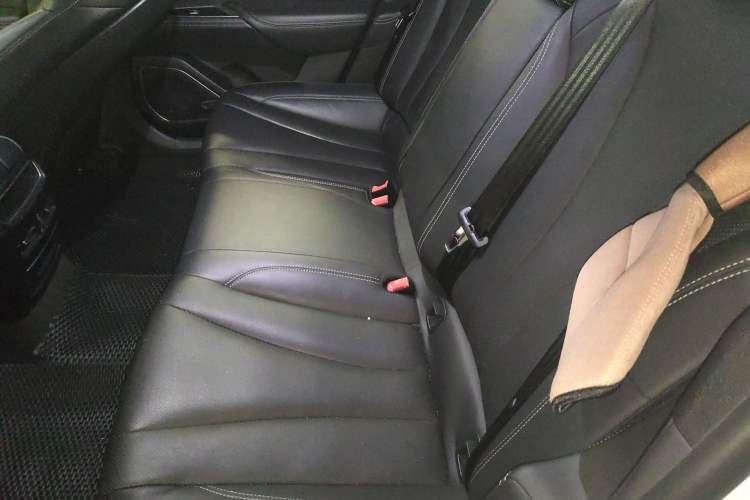 Used Geely Auto Emgrand GT New Energy 2021 1.5T ePro Elite Edition Left Rear Seat