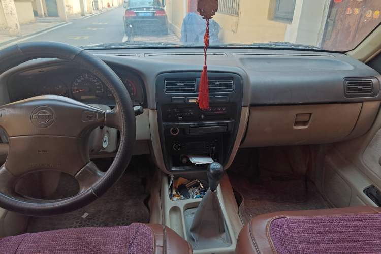 Used Dongfeng Ruichi 2010 2.4L Gasoline Two-Wheel Drive Standard Version ZG24
