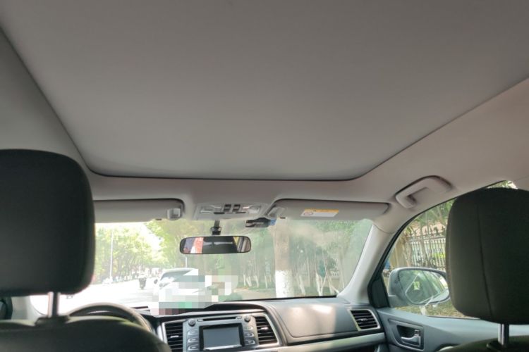 Used Toyota Highlander 2015 2.0T Four-Wheel Drive Luxury Edition 7-Seater
