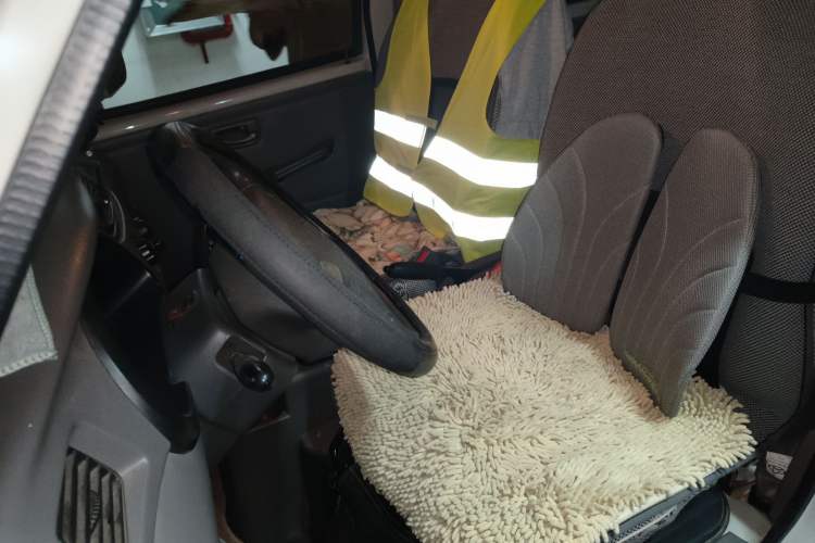 Used CHANGAN KAICHENG Star 2 2012 1.0L Base Version JL466Q9 Left Front Seat