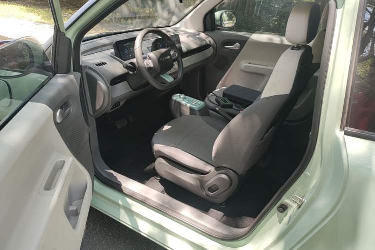 Used CHANGAN NEVO Lumin 2022 210km Sweet Edition