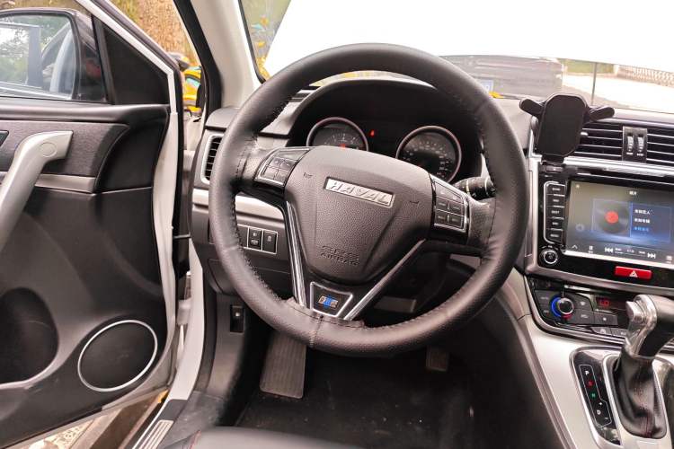 Used Haval H6 2017 Blue Label Sport Edition 1.5T Automatic Two-Wheel Drive Luxury Model