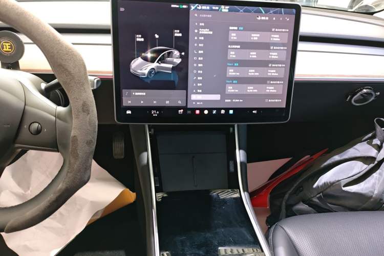 Used Tesla Model 3 2020 Long-Range Rear-Wheel-Drive Version