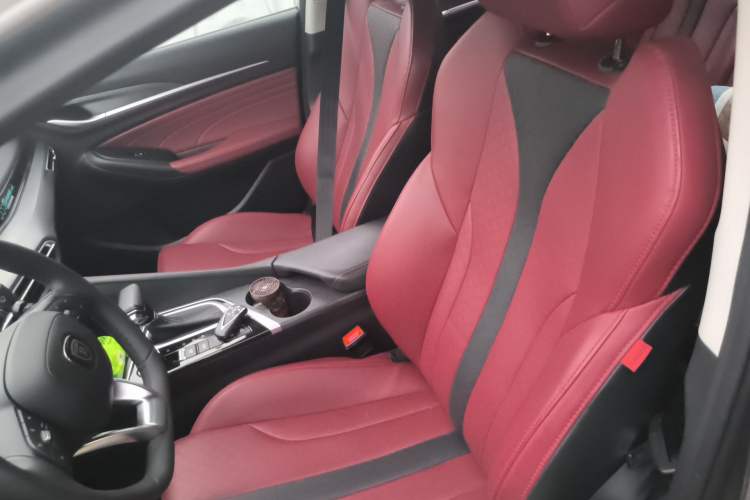 Used CHANGAN Eado 2021 PLUS Blue Whale NE 1.4T GDI DCT Prestige Model