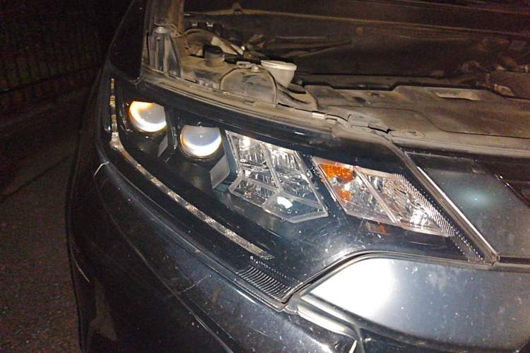 Used Mitsubishi Outlander 2020 2.4L 4x4 Zhi Xiang Edition 7-Seater