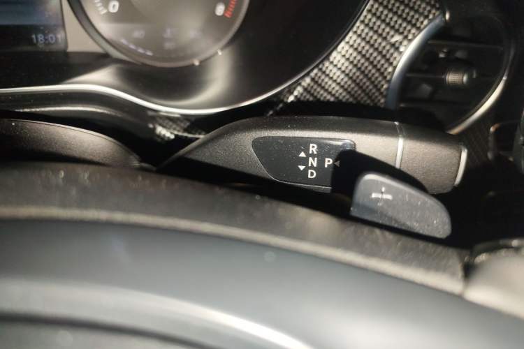 Used Mercedes-Benz V-Class 