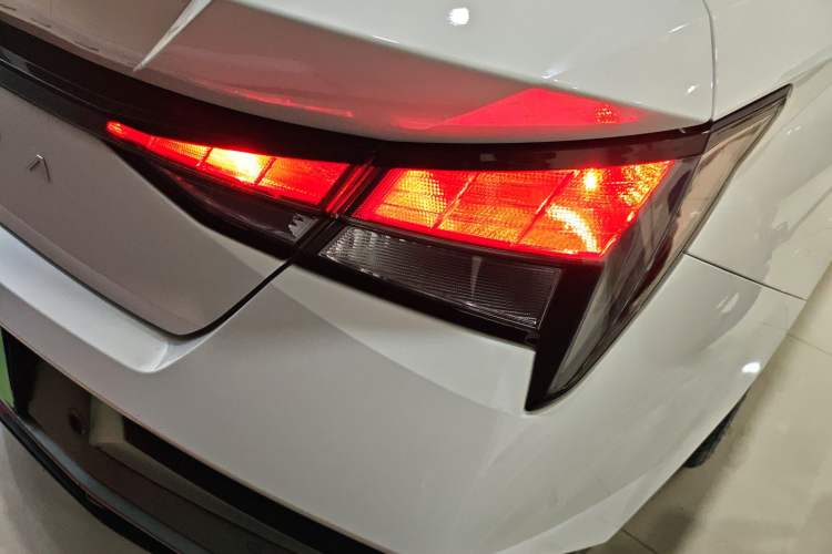 Used Hyundai Elantra 2023 1.5L CVT GLX Elite Edition Right Rear Taillight