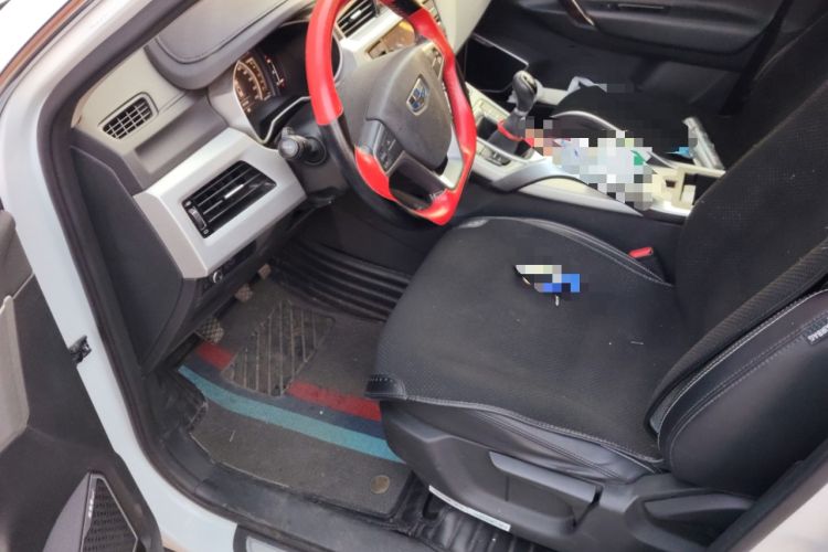 Used Geely Auto Emgrand X7 Sport 2016 2.0L Manual Smart Connect Version
