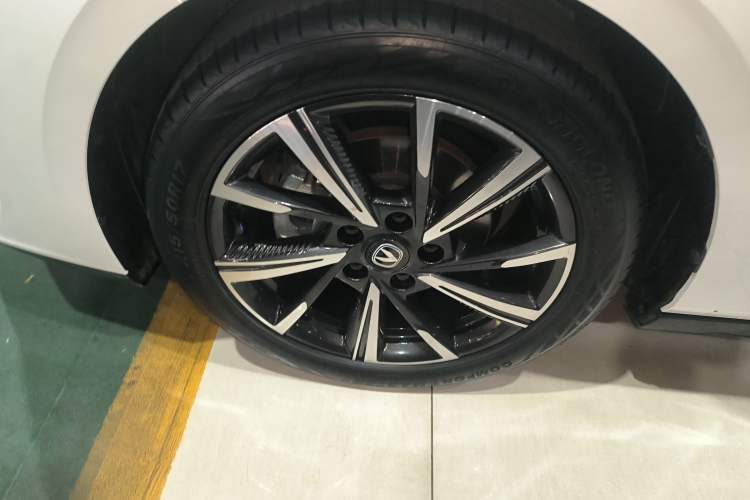 Used Changan Eado DD 2023 Blue Whale NE 1.5T GDI DCT Navigation Model