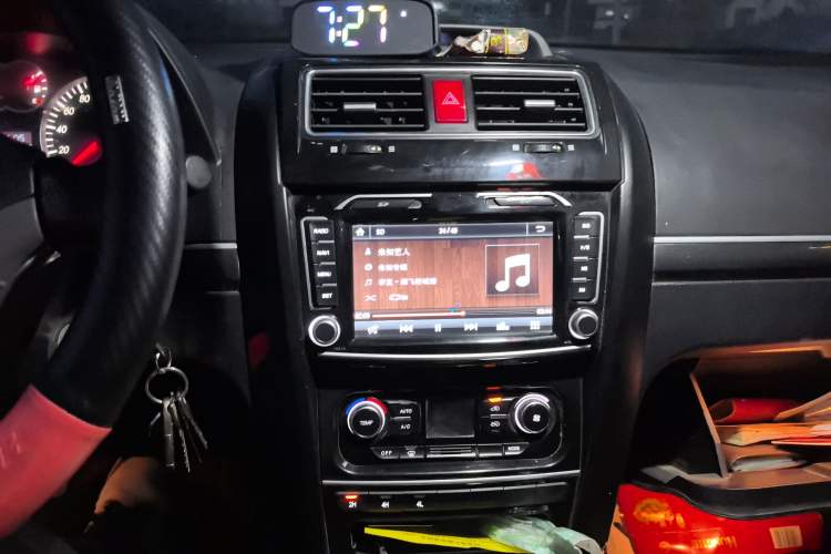 Used Haval H5 Classic 2013 ZhiZun Edition Green Silence 2.0T Manual 4x4 Progressive Model