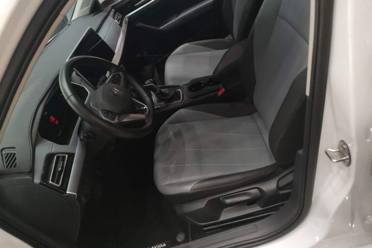 Used Volkswagen Lavida 2023 Revised Version 1.5L Automatic Starry Sky Edition – 5 Million Units Left Front Seat