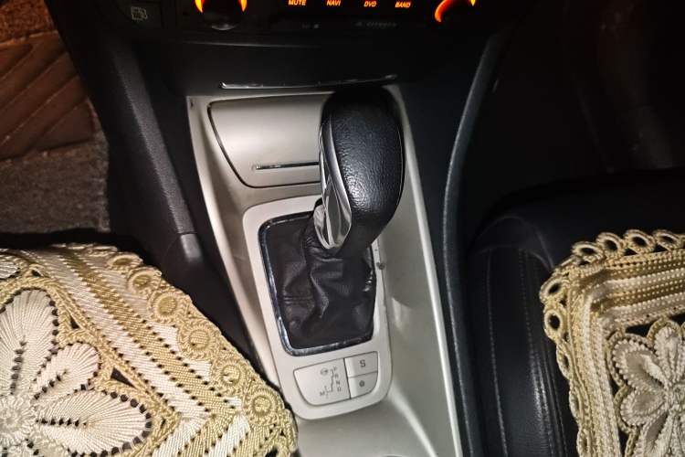 Used Citroen C5 2012 2.0L Automatic Luxury Edition Gear Lever