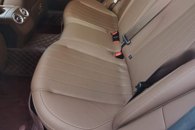 Used Mercedes-Benz E-Class 2019 Facelifted E 300 L Stylish Version Left Rear Seat