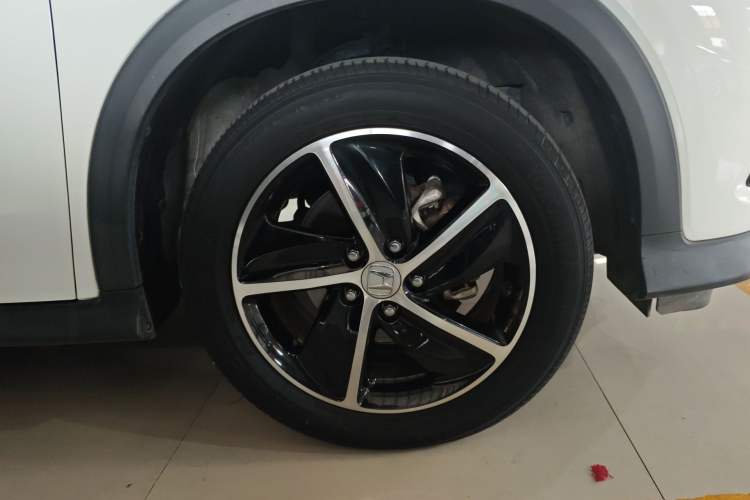 Used Honda Vezel 2020 1.5L CVT Pioneer Edition