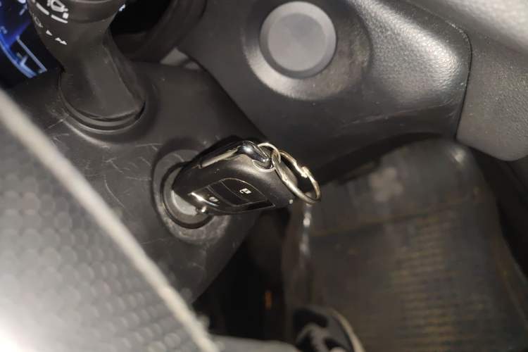 Used Toyota FRONTLANDER 2023 2.0L CVT Elite Edition